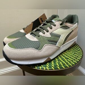Diadora N9002 - USM11